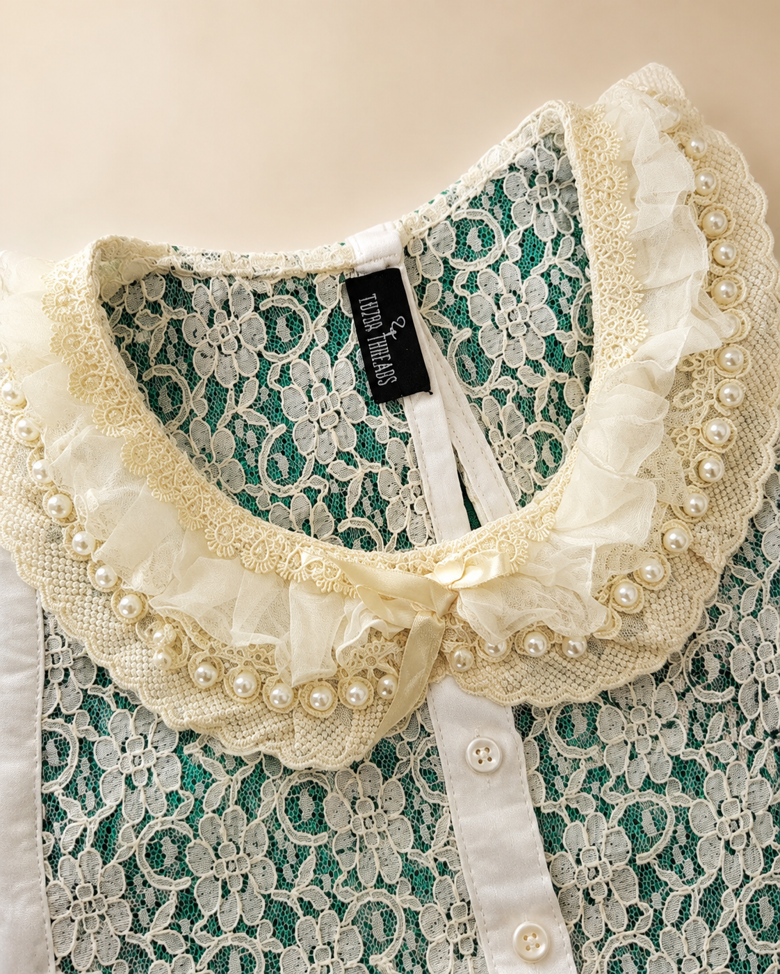 Pearl Lace Collar