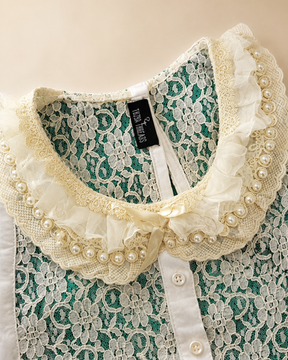 Pearl Lace Collar